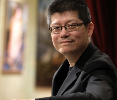 Pianist Tao Lin