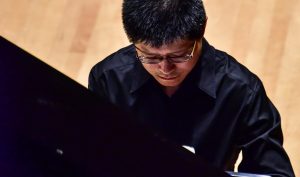 Pianist Tao Lin