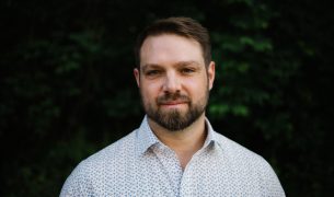 Headshot of Stephen Roessner