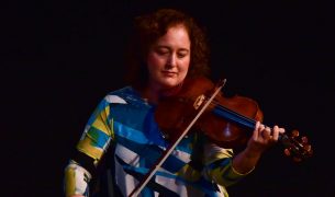 Violist Carol Rodland